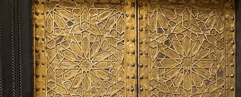 Rezydencja artystyczna w Maroku (Fez) – rzemiosło, zapach i inspiracje w twórczości biżuterii artystycznej